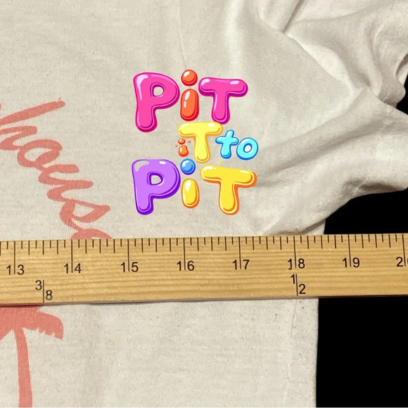 Barbie white T-shirt size medium pink lettering
L/51 - Picture 4 of 5